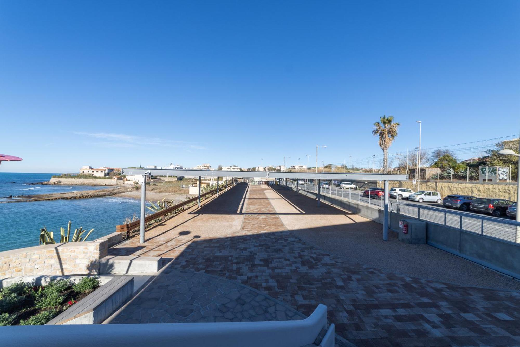 Le Suites Sul Mare Di Esterina Civitavecchia Bagian luar foto