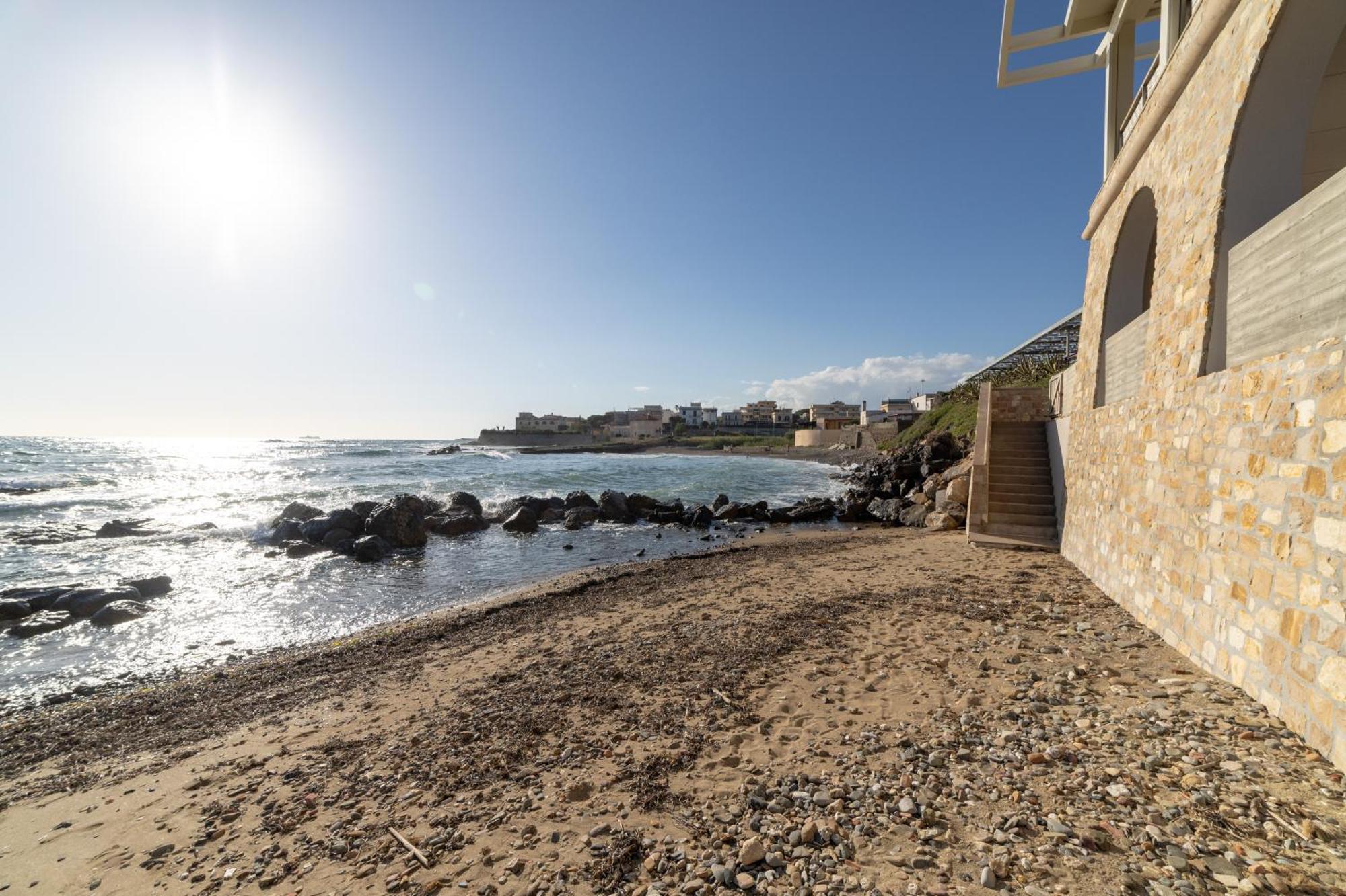 Le Suites Sul Mare Di Esterina Civitavecchia Bagian luar foto